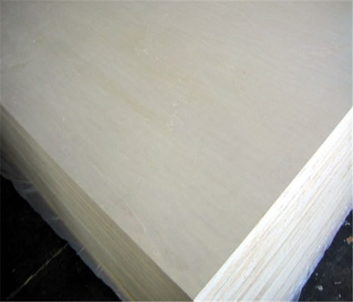 3mm 6mm 8mm BintangorOkoumePoplar Plywood Sheet