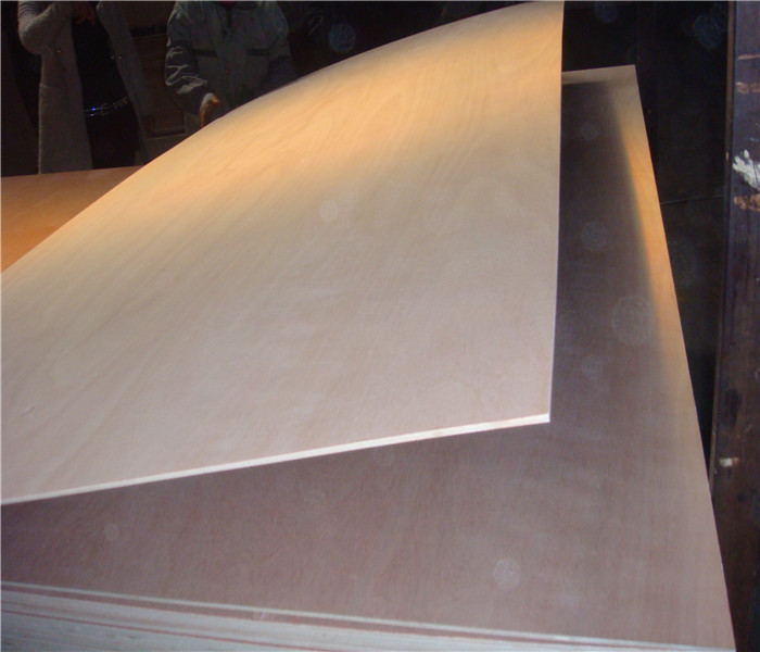 18mm BBCC OkoumeBintangor Commercial Plywood for Furniture