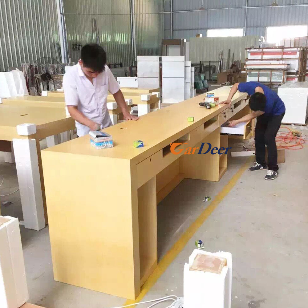 Shenzhen customized ash tree wood grain wood cashier desk for apple store experience