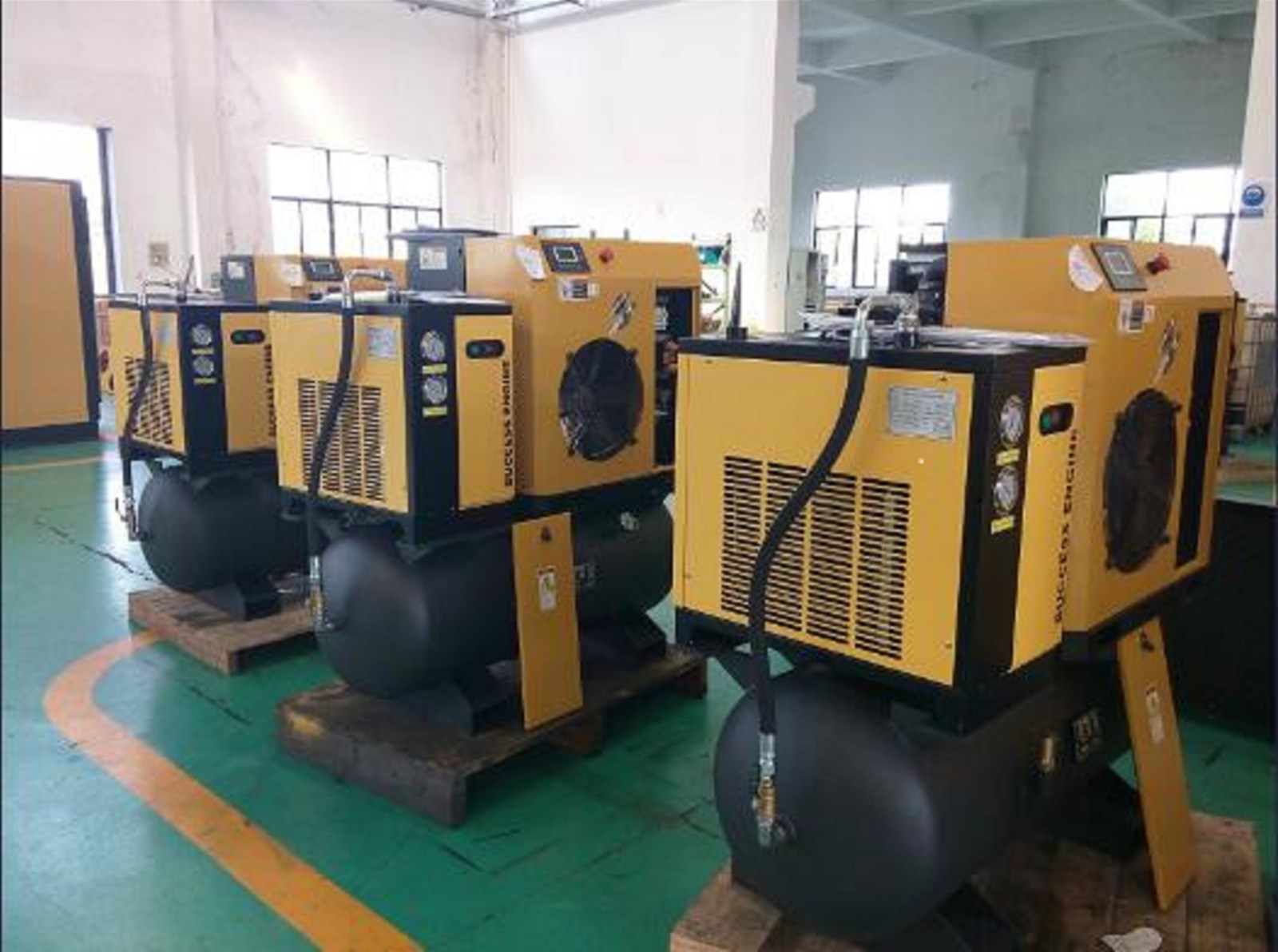 Integrated Packaged Screw Air Compressor with tank dryer Integrated Packaged Screw Air Compressor with tank dryer