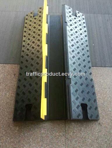 CE certificated 100025050mm 2 channels cable protector reflective rubber speed hump cable ramp