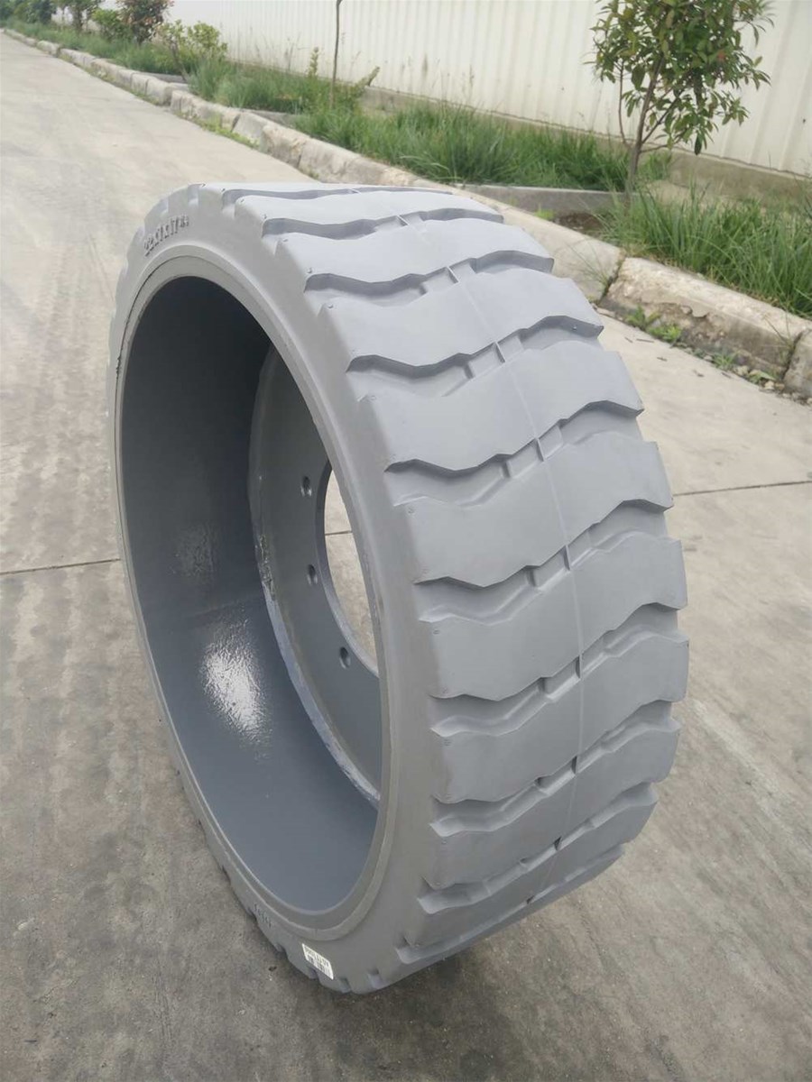 Nonmarking Genie 94908 94909 Scissor Lift Tires 22x7x17 34
