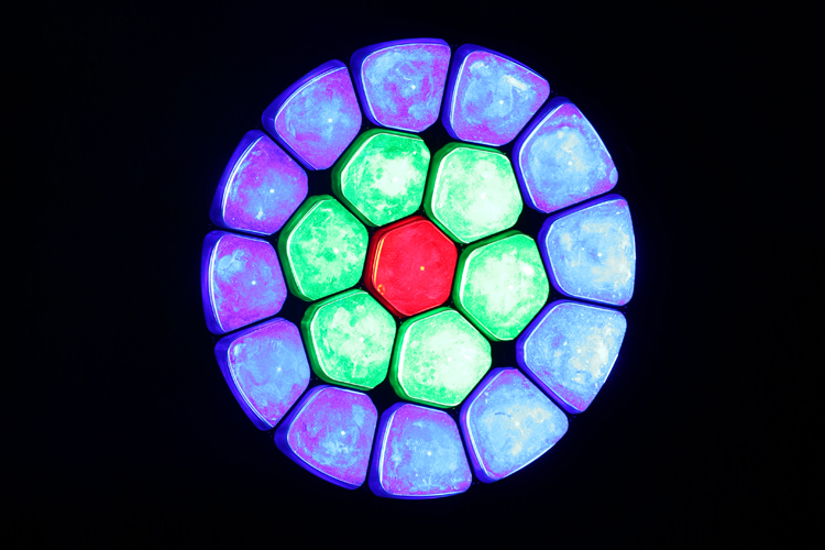 19X15W Zoom and Rotating LED BEye K10 Moving Head Light 19X15W Zoom and Rotating LED BEye K10 Moving Head Light