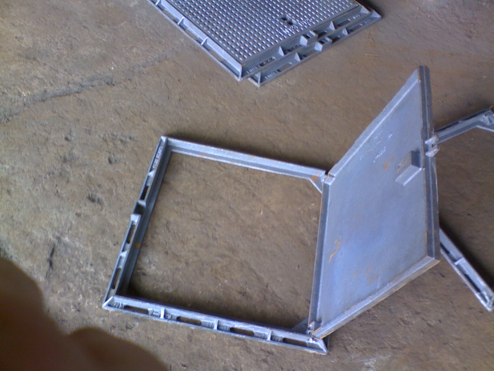 manhole cover