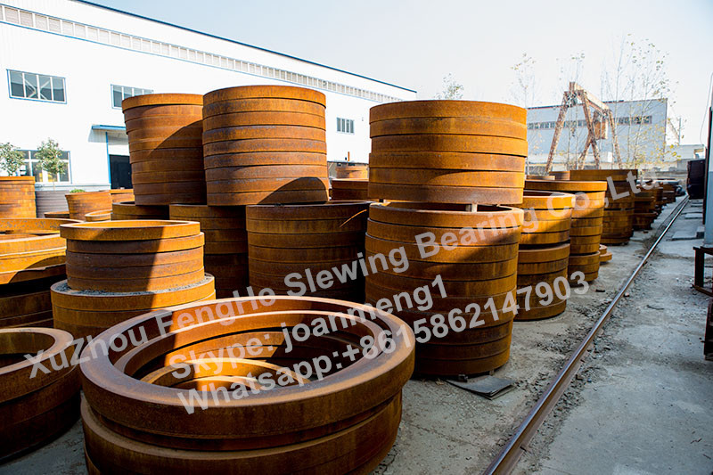 slewing bearing used on construction machinery