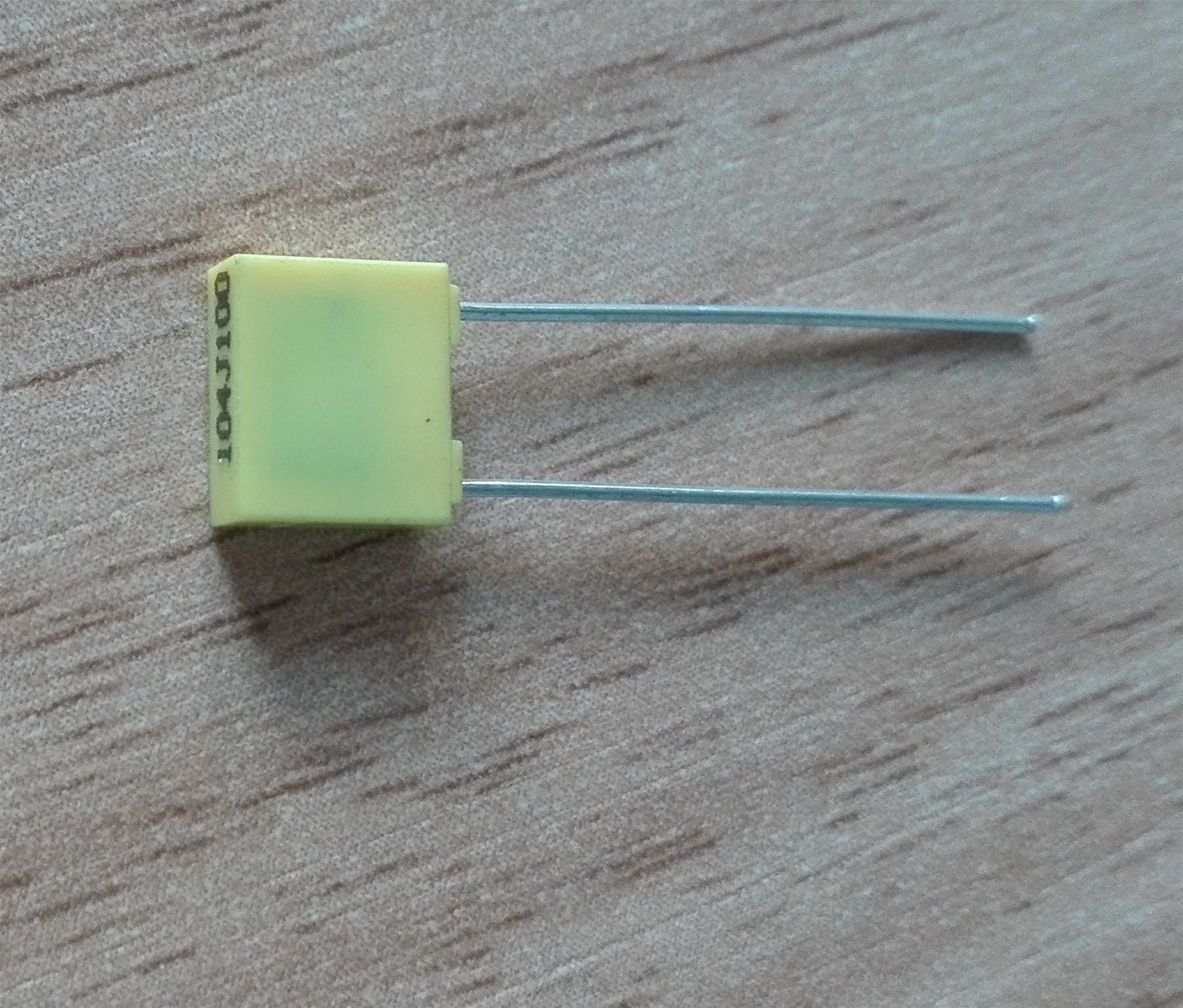 Mini Boxtype Metallized Polyester Film Capacitor
