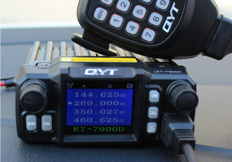 Mini Quad Band Mobile Radio QYT KT7900D With Color Screen and Quadstandby With External MIC