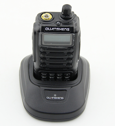 Walkie talkie VHFUHF dual band Two Way Radio QUANSHENG TGUV2 transceiver