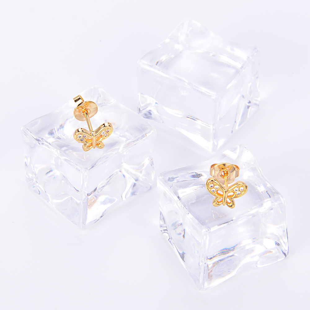 2017 factory direct wholesale butterfly sharp 18k gold beautiful designed earring for women