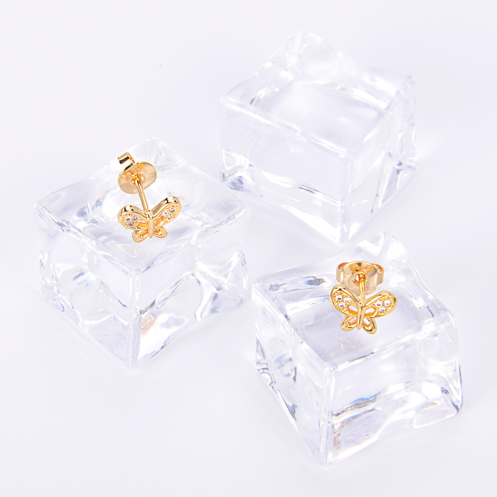 2017 factory direct wholesale butterfly sharp 18k gold beautiful designed earring for women