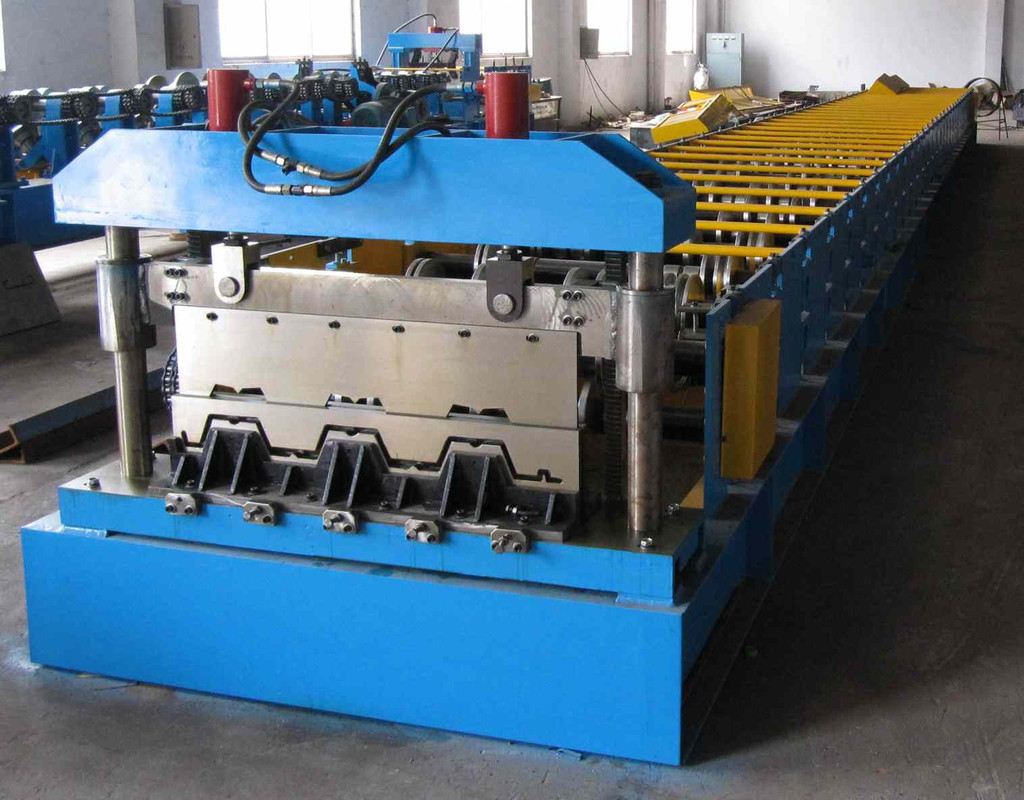 Floor Deck Roll Forming Machine