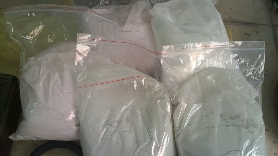 Photochromic Pigment UV Light Pigment Changing Color under Sunshine for Inks and Paints