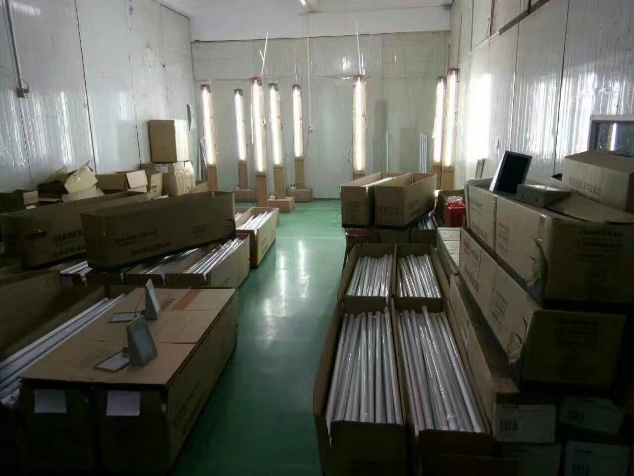 600mm2ft 9W T8 LED Tube Light with Microwave Motion Detector