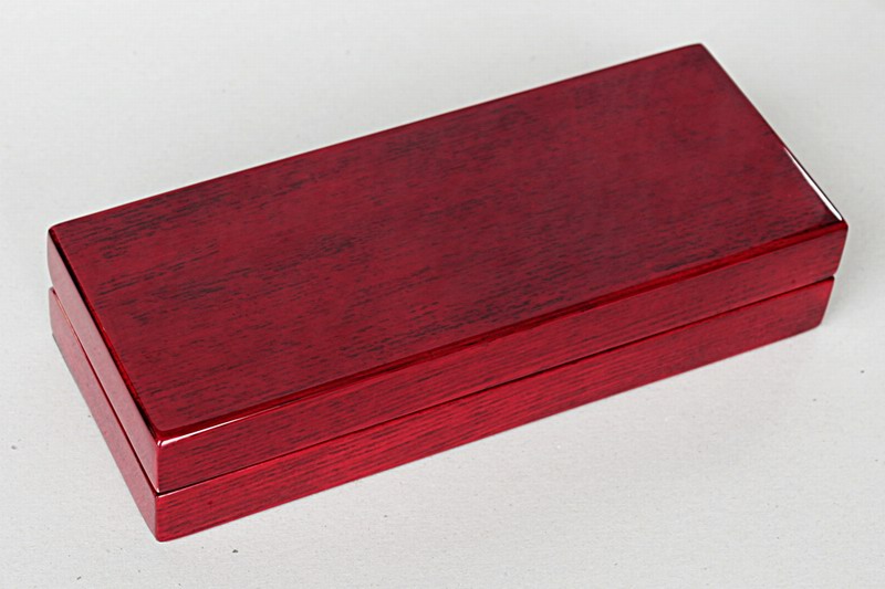 High gloss finish wooden pen gift box