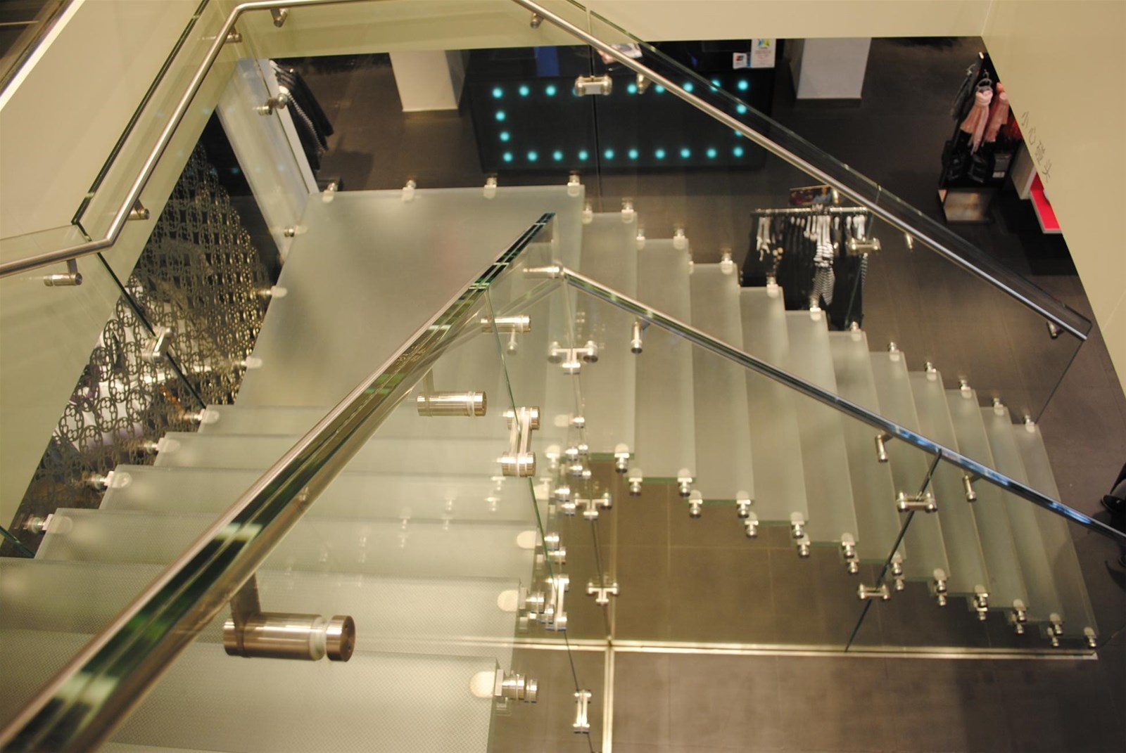 laminated glass for stair with certification