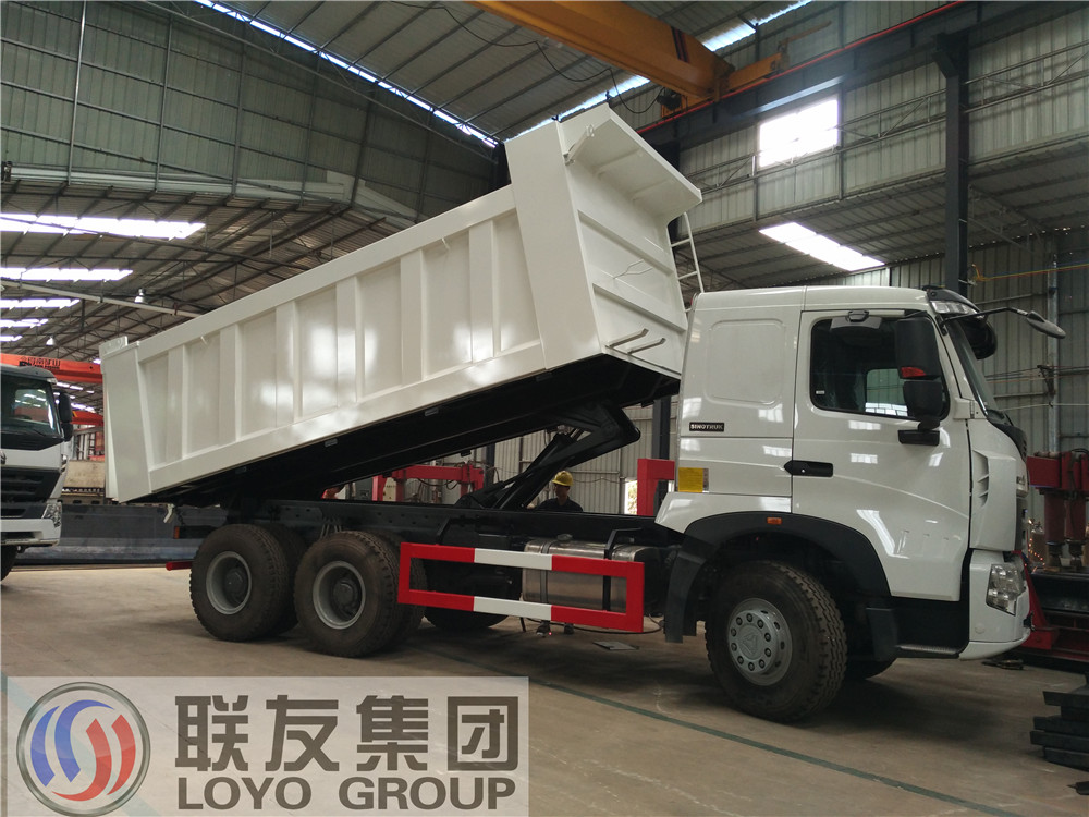 Sinotruk 371HP HOWO A7 6X4 Dump Truck For sale