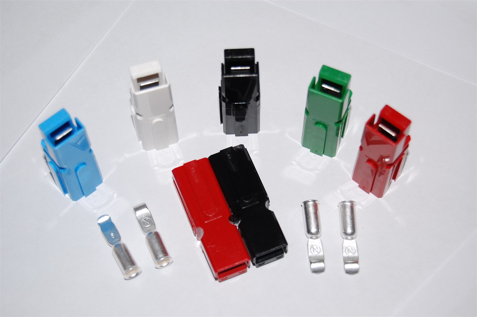 OEM Customized 1 Pin Battery Eletric Power Connector