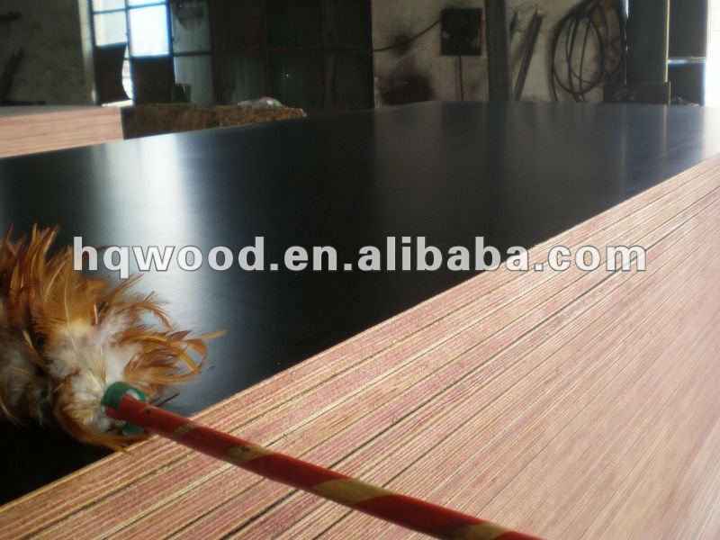 12mm China cheap black finger joint film faced plywood