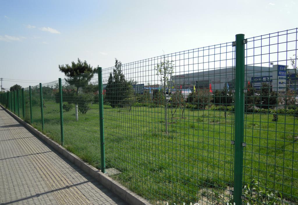 Double wire fence road fence Welded Wire Mesh light