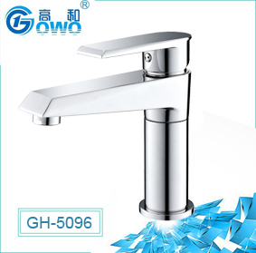 good quality factory make single handle Chrome Finish bathroom basin faucet