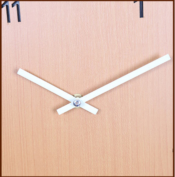 Creative Chinese Style Fashion Living Room Wooden Wall Clock