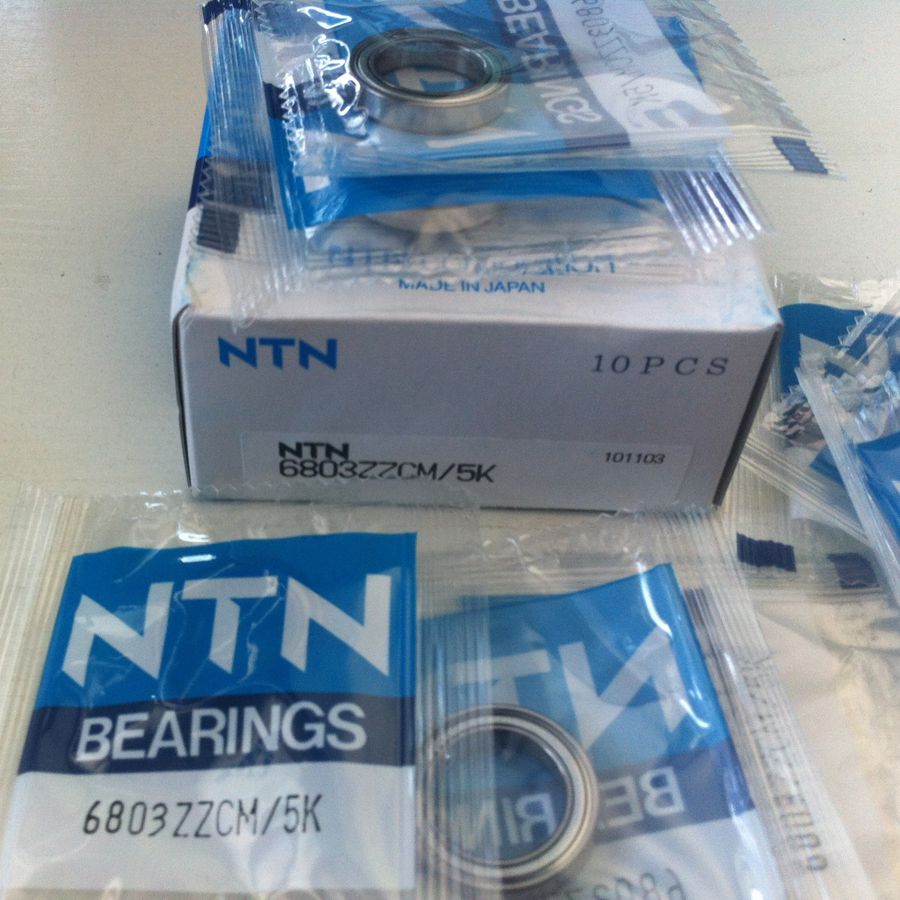 Original NTN 6203LU deep groove ball bearing
