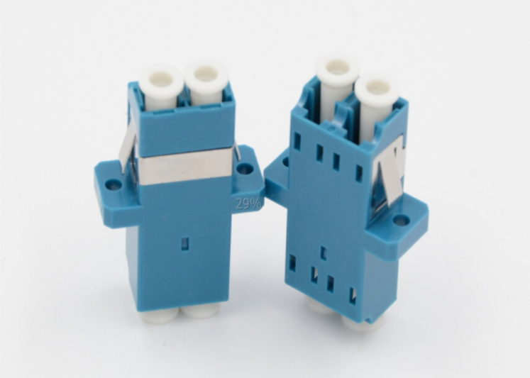 LC quadruple adapter GP type integrated adapter coupler fiber optic adapter carrier level export