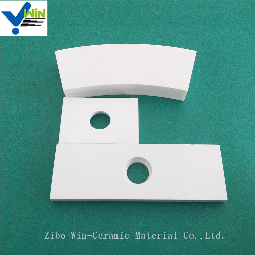 Wear resistant ceramic alumina tile packaging