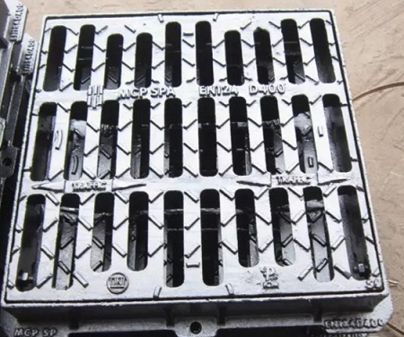 Cast iron square gully grating