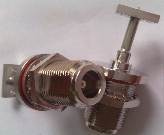 Straight N RF Coaxial Connector with Cable Bushing