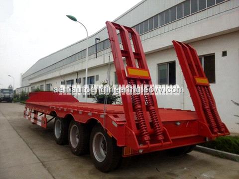 Lowbed Semi Trailer for transporting Heavy duty equipmentconstruction machinery