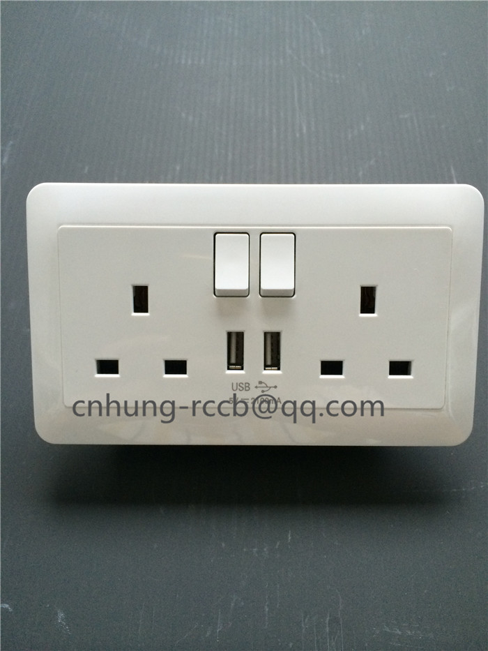 13A 2 Gang SP Switched BS Socket with Dual USB