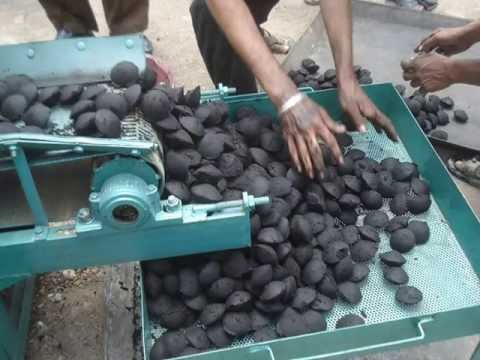 Charcoal Briquette Pressing MachineCharcoal Briquette Machine For Hot Sale