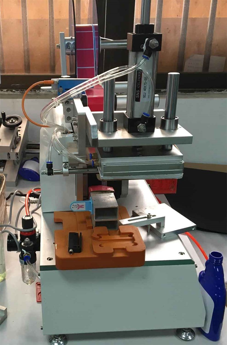 PCB Semi Automatic HighPrecision Flat Surface Labeling MachineCeISO