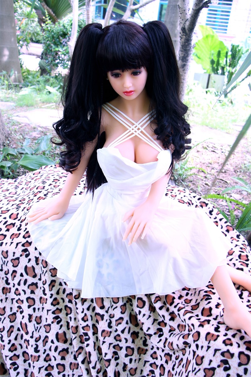 125cm Long Black Curly Hair Clear Black Eyes Huge Breast