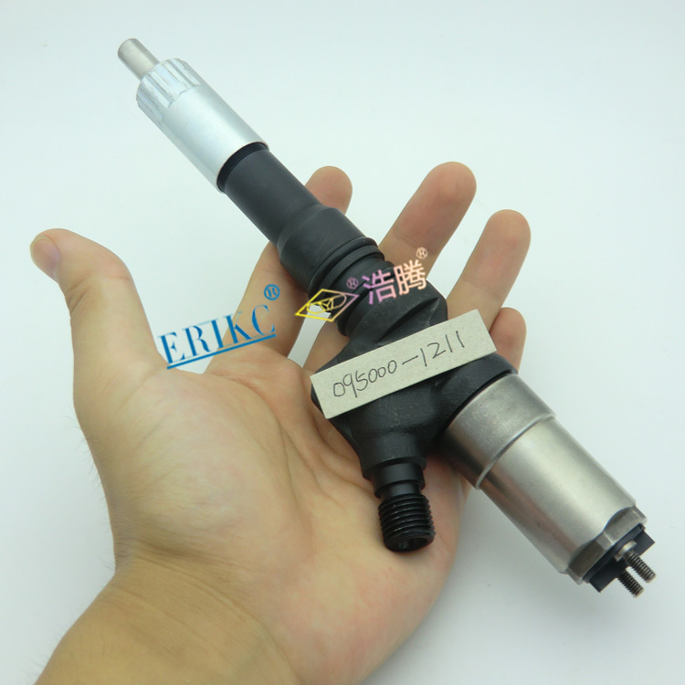 Denso 0950001212 0950001211 Common Rail Injector for ISuZu DMax 30L 095000 1211 Denso Inyector Rail