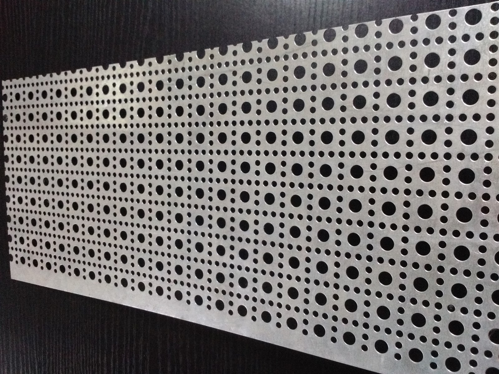 Punching netperforated metal mesh