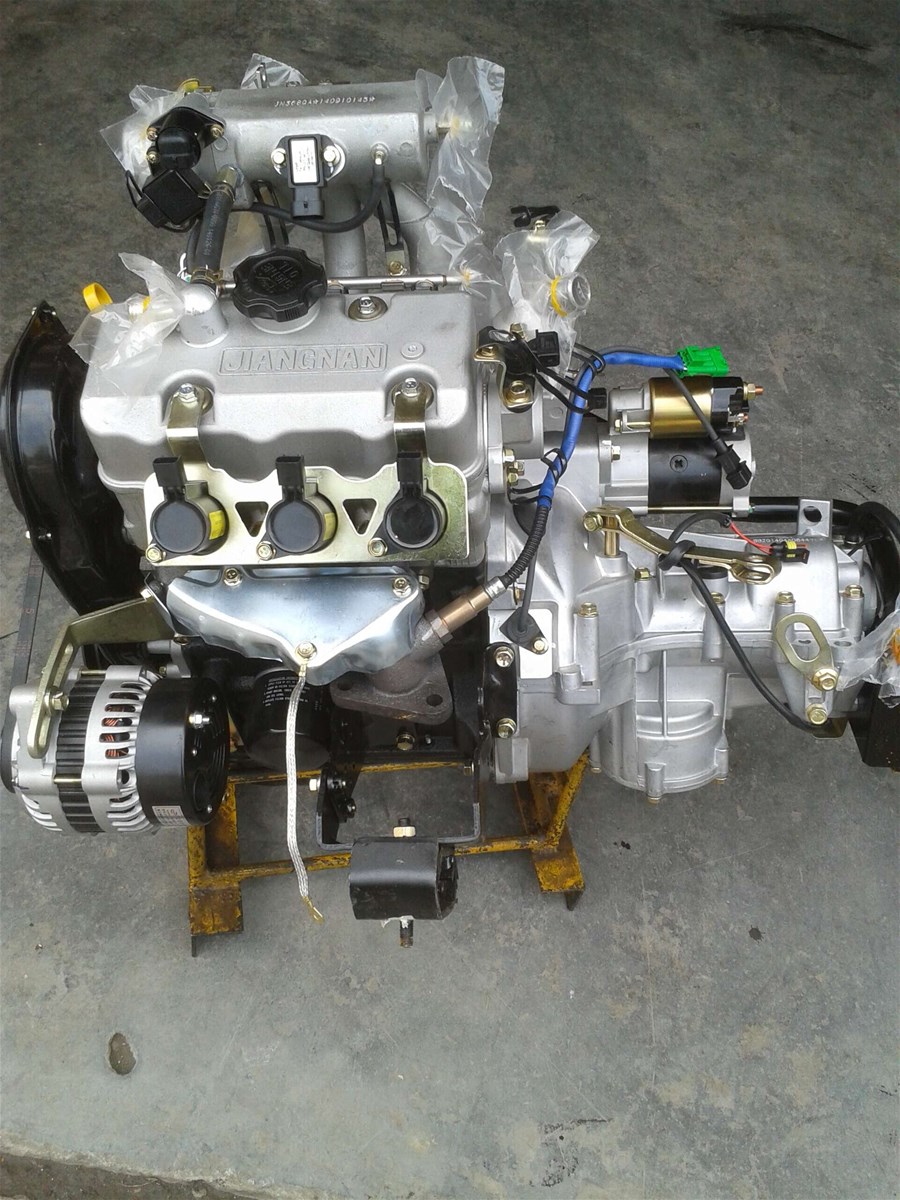 suzuki F8B enginealto enginemarrute enginehatch engine