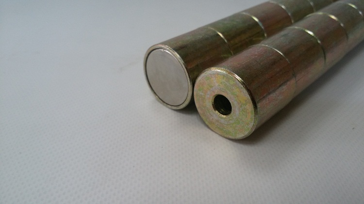Aluminum word magnetic locator large luminous word dedicated magnetic column