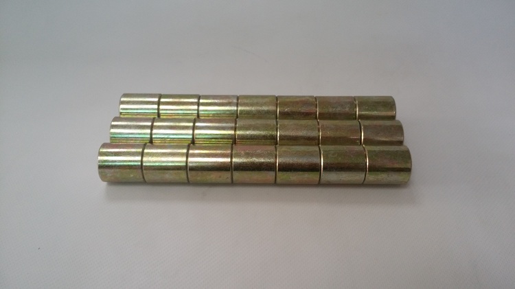 Strong magnetic locator aluminum paste on the positioning of strong magnetic aluminum luminous characters around the fix