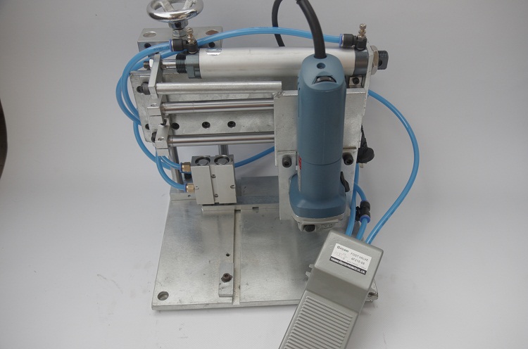 Advertising light word slotter pneumatic slotting machine metal stainless steel edge slotting machine
