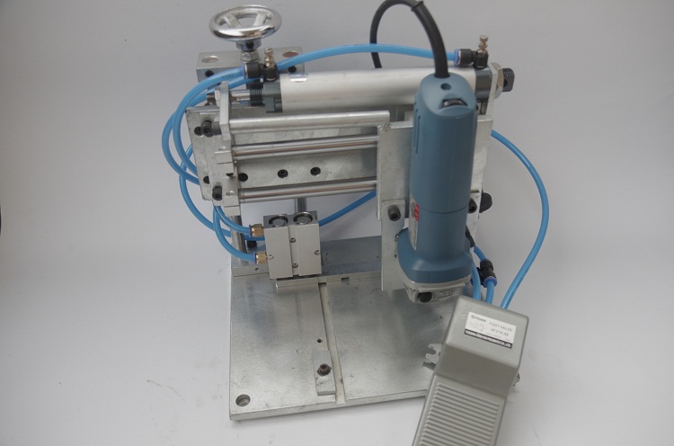 Advertising light word slotter pneumatic slotting machine metal stainless steel edge slotting machine