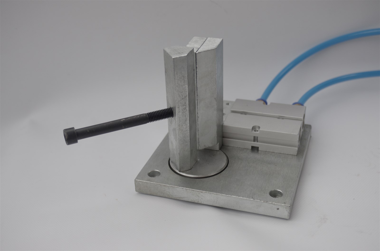 Metal word pneumatic angle machine metal edge angle machine foot pedal pneumatic