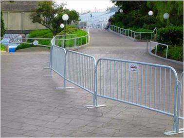 Hot Galvanized Crowd Control Barrier Movable Road Fencefor Australia