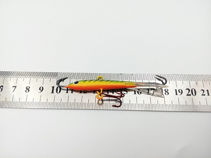 83mm18g Ice Fishing Jig Lure 4Color for Option with High Quality