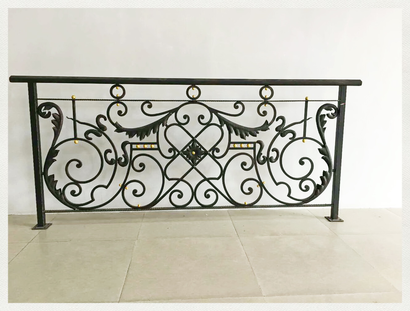 Chinese HandForged Wrought Iron Rails EBR141 Customize High Quality Wrought Iron Railing Competitive Price Balustrade