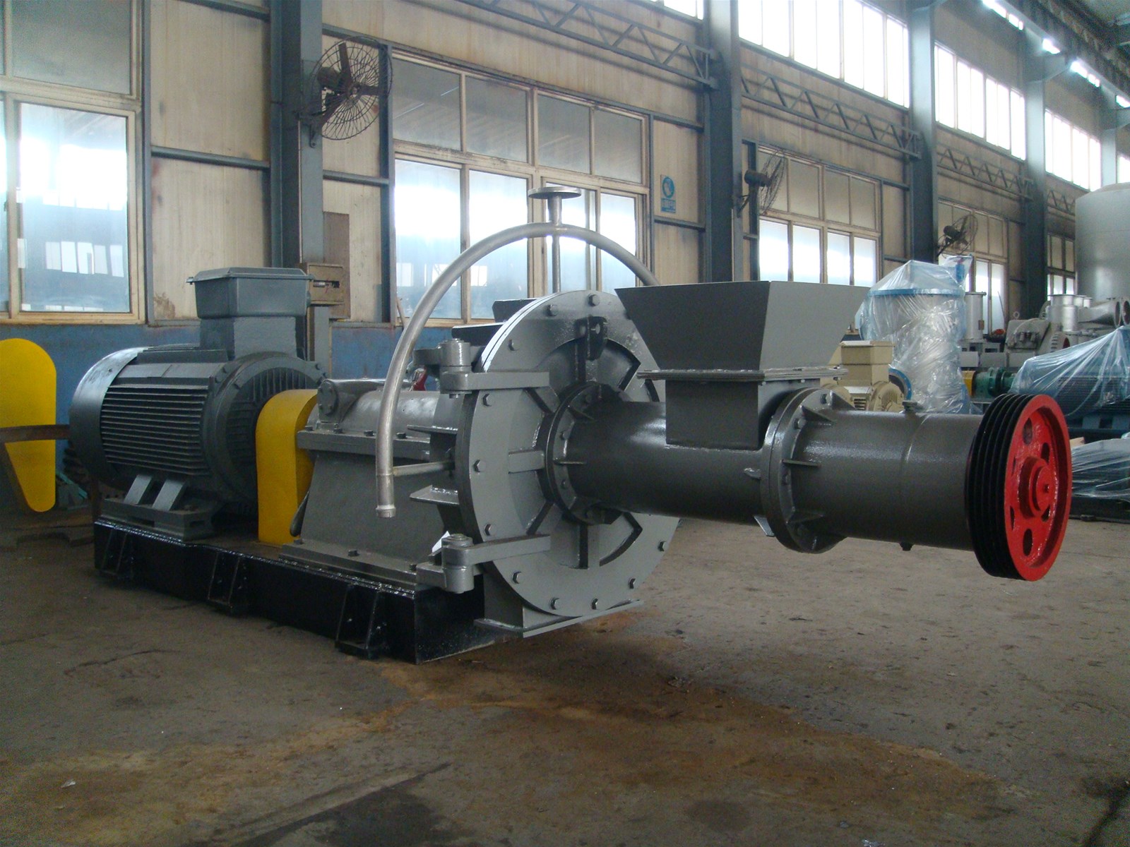 Pulp making equipment low consistency stuffer cleaner high consistency refiner Pulp making equipment low consistency stuffer cleaner high consistency refiner