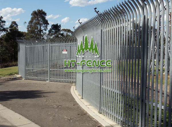 Bent top palisade fence supplier