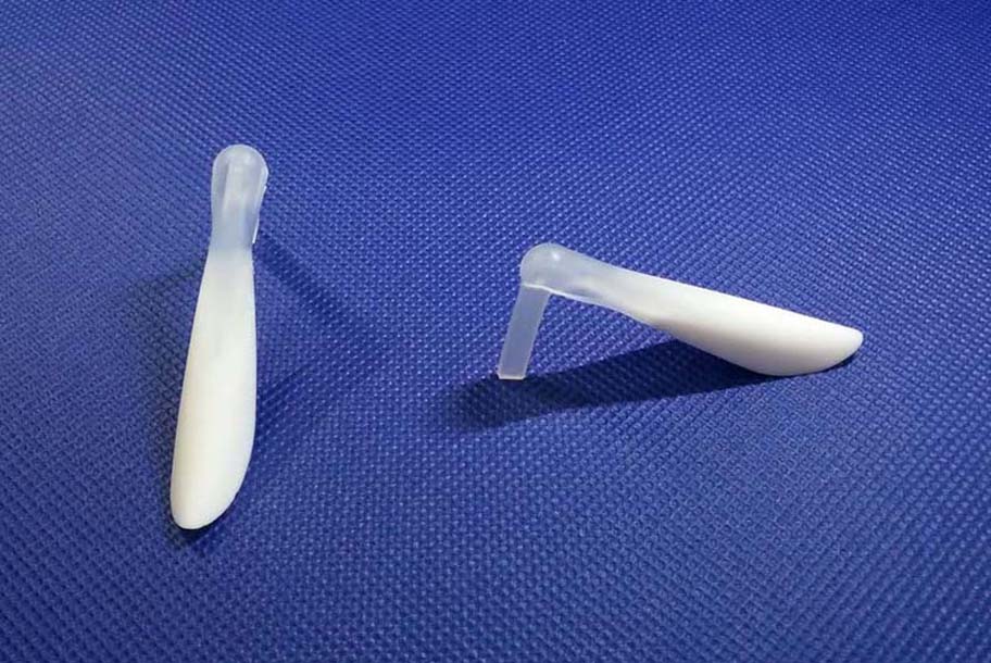 Rhinoplasty silicone nasal implants