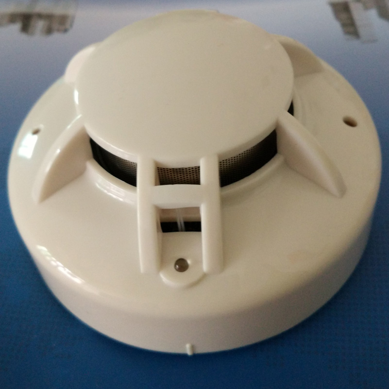 DC powered 4wire Smoke Hear Detector with Relay Output work with all conventional intelligent fire control